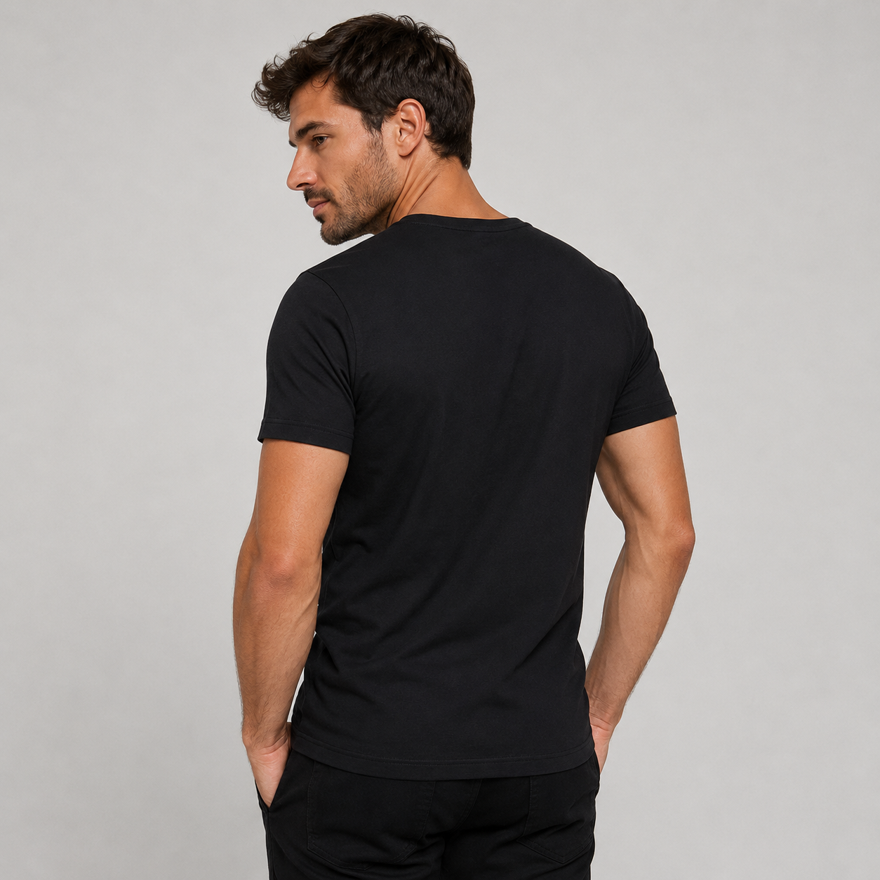 Le T-shirt Col V